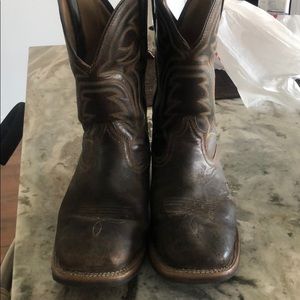 Men’s work boots